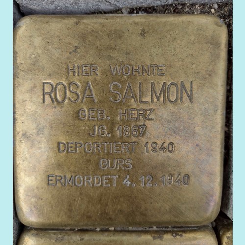 Stolperstein für Rosa Salmon in der Eisenbahnstraße 6, Foto: Matthias Pöhler