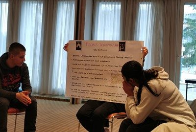 Projekttag "Portraits in die Vergangenheit"